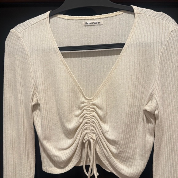 Reformation Adie Top - Picture 2 of 4